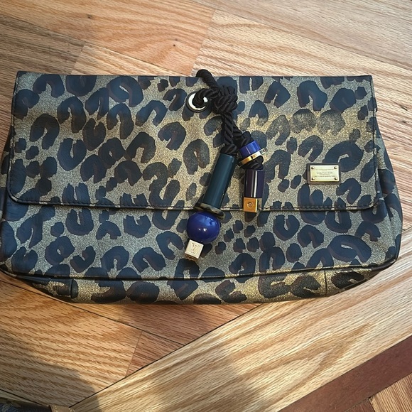Louis Vuitton clutch - Picture 1 of 11